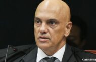 Moraes retira sigilo de mensagens encontradas em celular de Mauro Cid