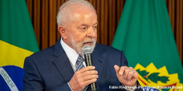 Lula reforça importância da memória para garantir democracia
