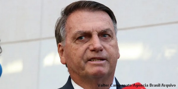 Bolsonaro atuou de forma 