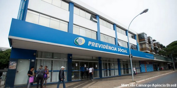 Pedidos de reembolso ao INSS passam de 1 milhão