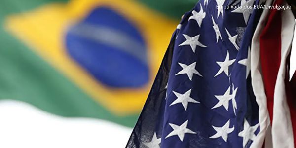Câmaras de comércio nos EUA e no Brasil pedem suspensão de taxas