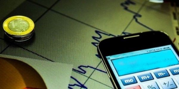 Mercado financeiro reduz previsão da inflação para 4,86%
